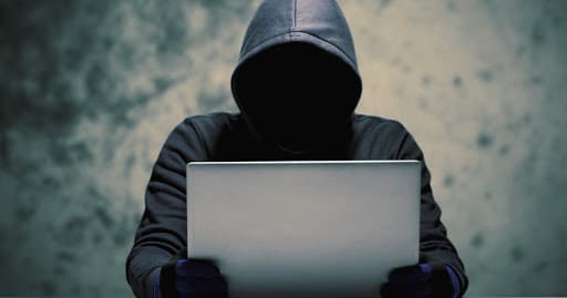 O QUE É STALKING? Por Gabriel Ferreira