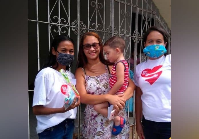 ‘Eu amo meu próximo’: ação ajuda crianças que perderam pais na pandemia