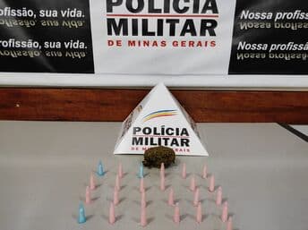 PM DE TRÊS PONTAS apreende menores infratores com drogas