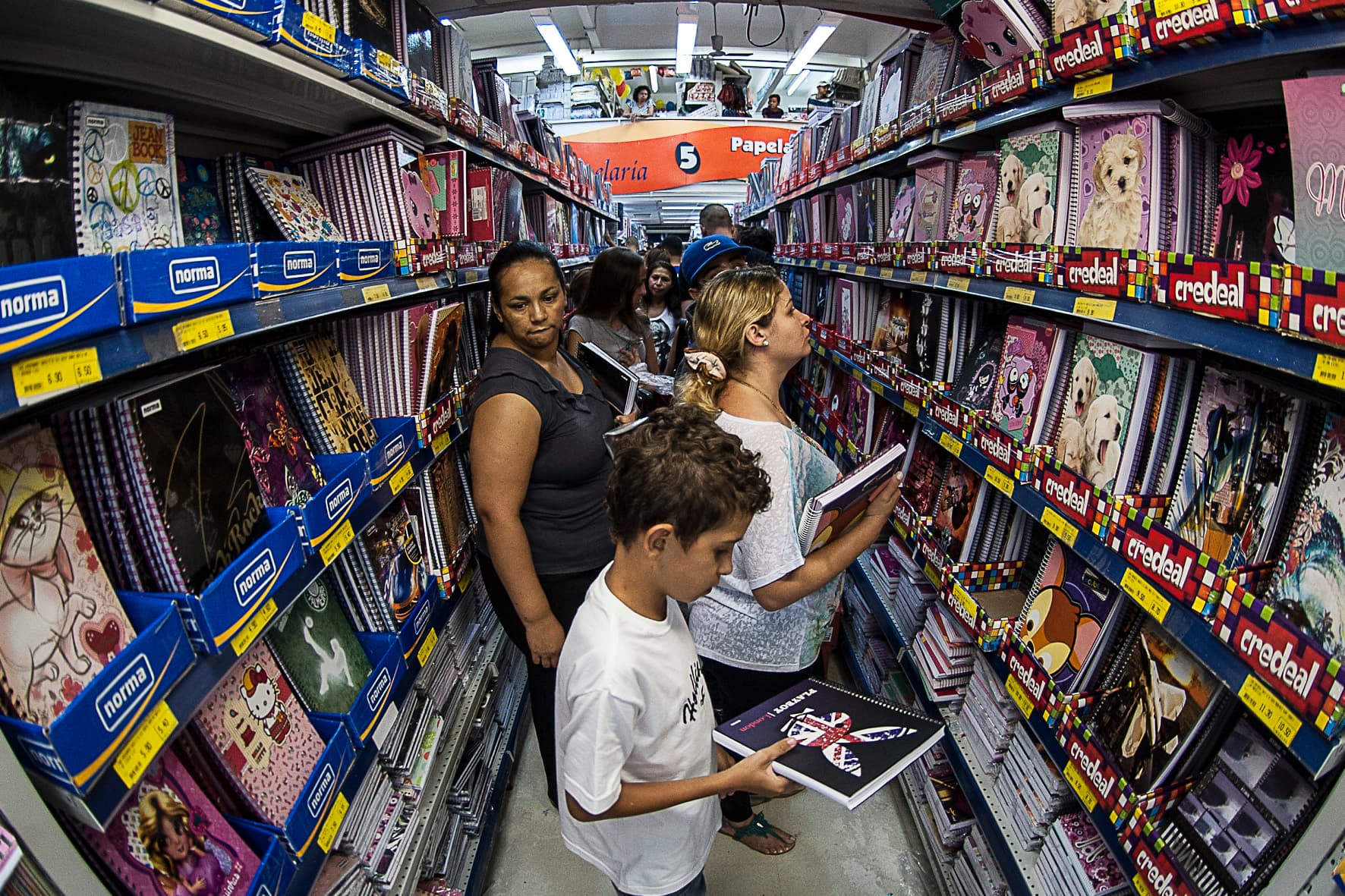 Materiais escolares podem ficar até 30% mais caros em 2022