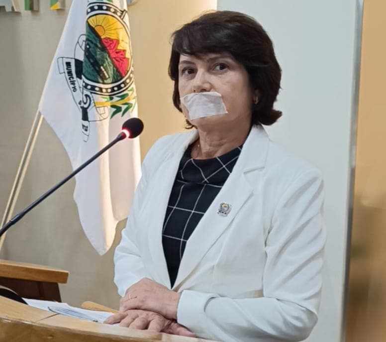 PROTESTO! VEREADORA VALÉRIA ‘SE CALA’ EM DEFESA DAS MULHERES