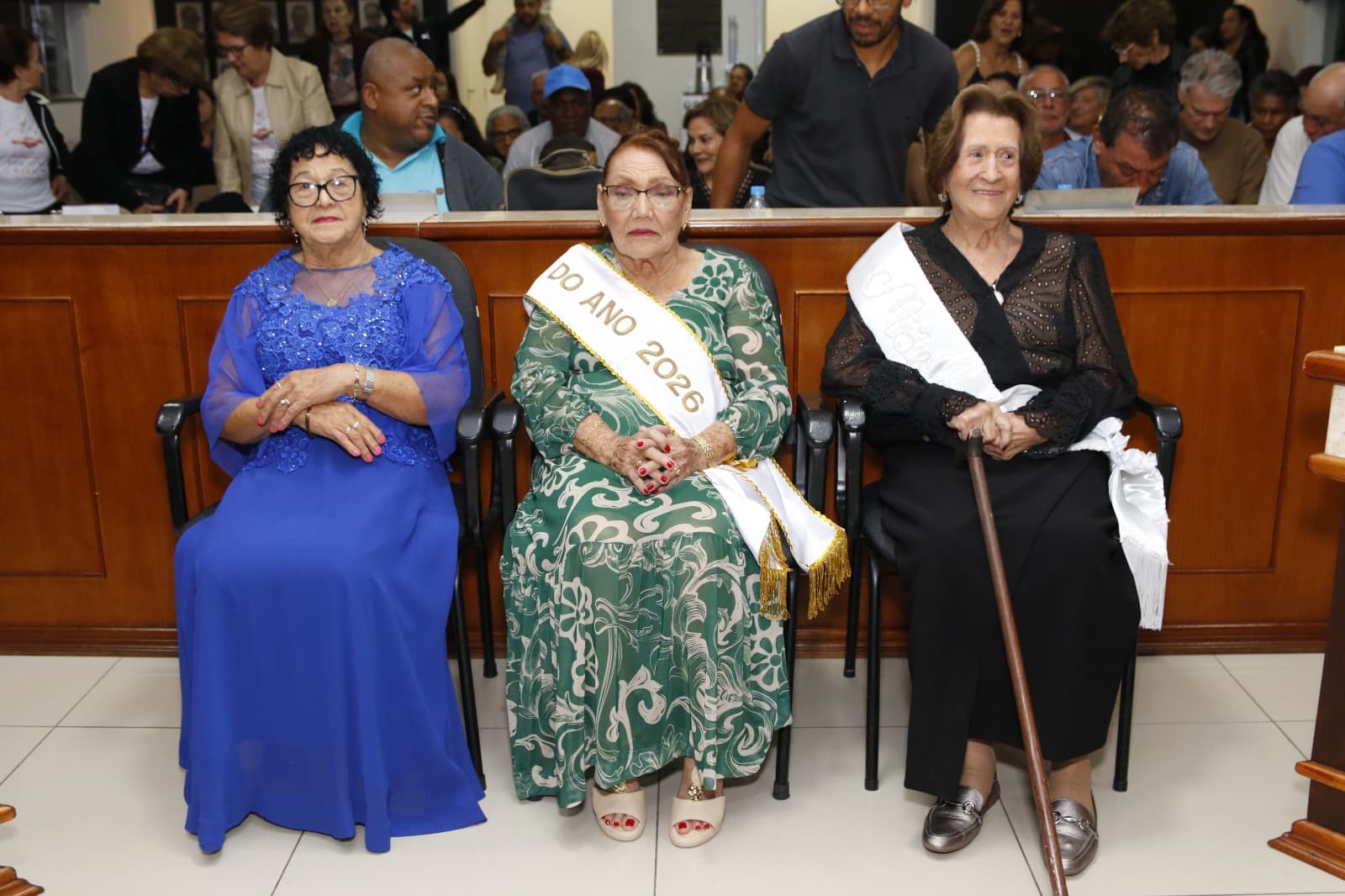 Em noite histórica e emocionante, Câmara de Três Pontas homenageia mães que se tornaram exemplos de amor, força e legado familiar